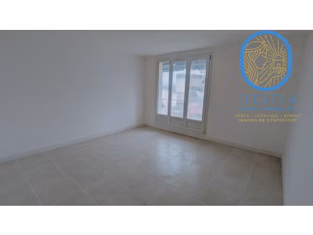 a vendre saint martin le vinoux t4 refait a neuf