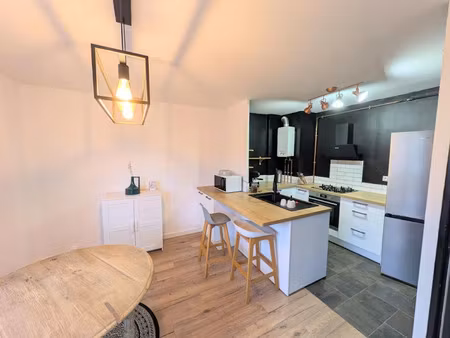 location meublée appartement 3 pièces 62 m² à toulouse (31000)  980 €