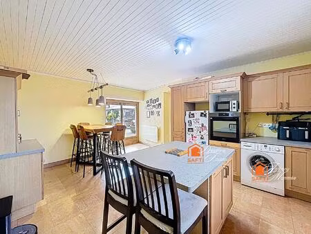 maison 5 pièces 180 m² avec dépandances