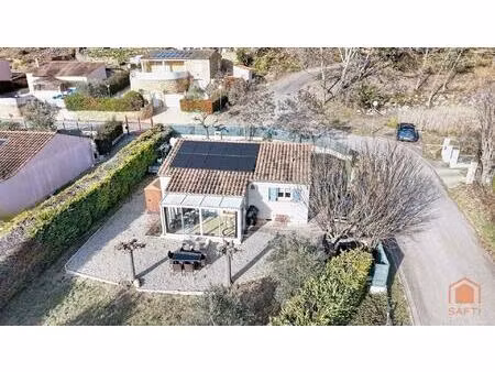 villa plain-pied au calme entièrement rénovée en 2025