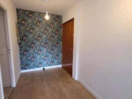 location meublée appartement 2 pièces 51.45 m² à le pecq (78230)  1 050 €