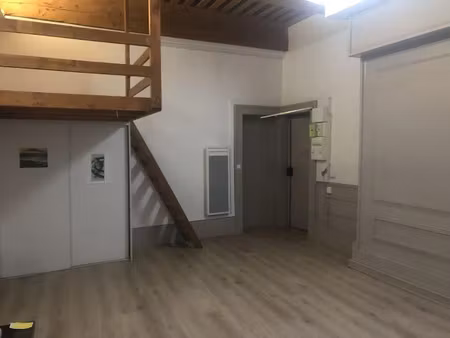 location appartement 1 pièce 33 m² à lyon 1er (69001)  755 €