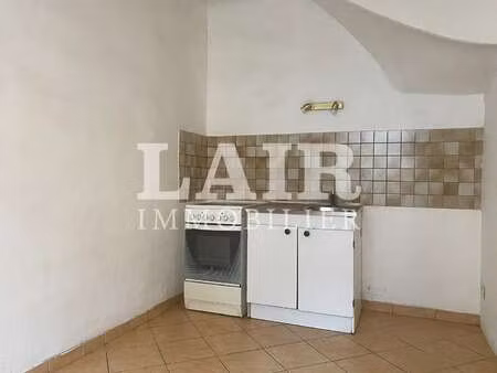 location maison à fresnay-sur-sarthe (72130) : à louer / 52m² fresnay-sur-sarthe