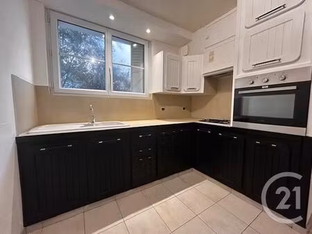 appartement f3 à louer - 3 pièces - 63 52 m2 - montpellier - 34 - languedoc-roussillon