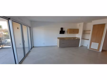 location appartement 2 pièces 48 m² à puyricard (13540)  1 160 €