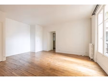 location appartement 1 pièce 35.8 m² à paris 15ème (75015)  1 200 €