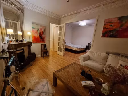 location meublée appartement 3 pièces 60 m² à paris 17ème (75017)  2 040 €