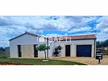 vente maison à petosse (85570) : à vendre / 80m² petosse