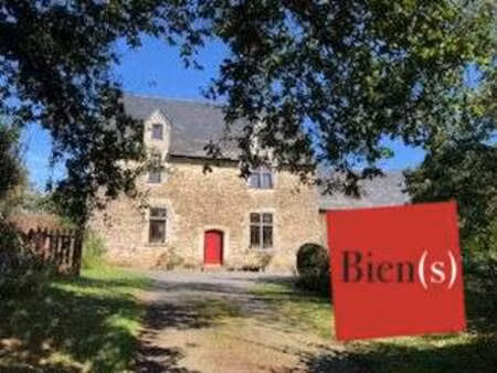 vente demeure d'exception à saint-gault (53360) : à vendre / 230m² saint-gault