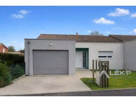 vente maison aux herbiers (85500) : à vendre / 67m² les herbiers