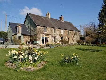 vente maison à souleuvre-en-bocage (14350) : à vendre / 180m² souleuvre-en-bocage