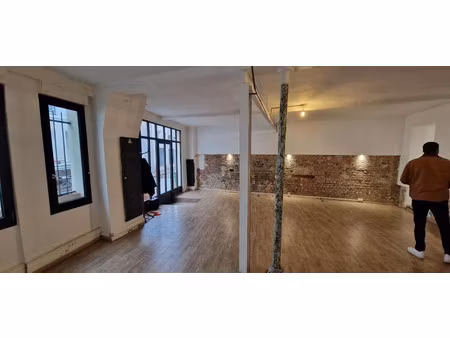location locaux professionnels 1 pièce 83 m² à paris 20ème (75020)  2 700 €