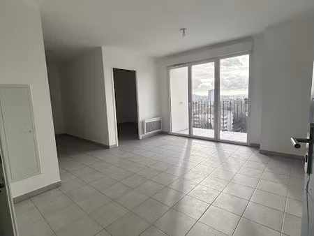 location appartement 3 pièces 51.65 m² à marseille 14ème (13014)  939 €