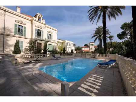 location parking 12.5 m² à nice (06000)  110 €