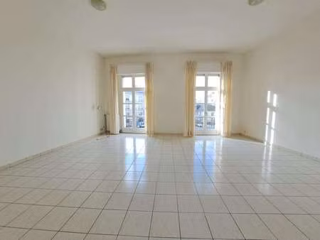 location appartement 4 pièces à nantes centre ville (44000) : à louer 4 pièces / 112m² nan