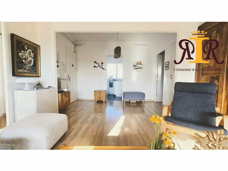 bel appartement t4 -aucun travaux -centre aix avec garage et cav