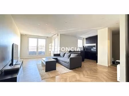 3 pièces avec balcon