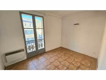 maison de rapport composée de 4 appartements