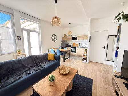 3 pièces refait à neuf - les-ponts-de-cé bourg