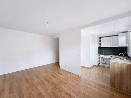 3 pieces refait à neuf