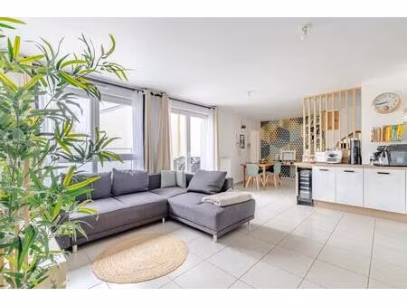 appartement 3 pièces de 76 m² à saint-thibault-des-vignes