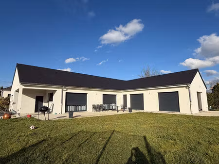 maison neuve de plain-pied saint remy 6 pièce(s) 147 m2