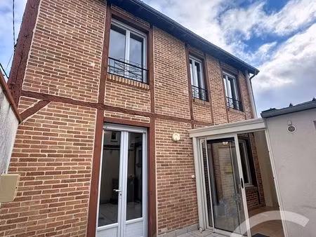 maison à louer - 3 pièces - 69 70 m2 - orleans - 45 - centre