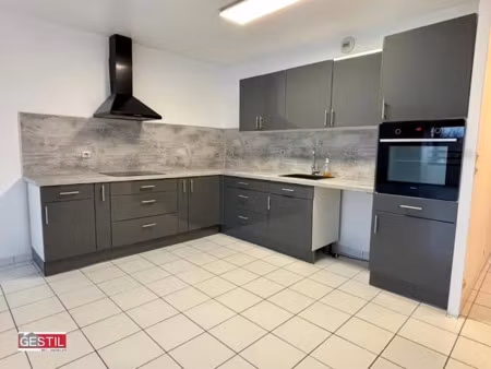 location appartement 3 pièces 73.15 m² à cergy (95000)  1 150 €