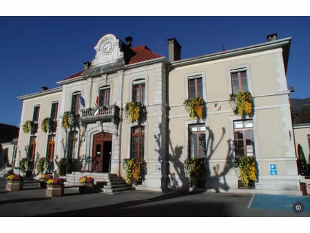 terrain à vendre thoiry 606m2 330 000€