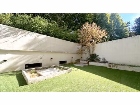 appartement 3 pièce(s) 77 m2