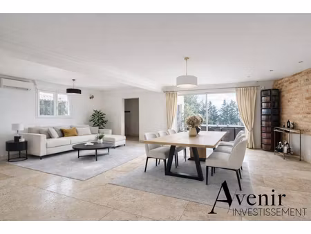 magnifique maison de 221 m2 - vue dégagée - 6 chambres