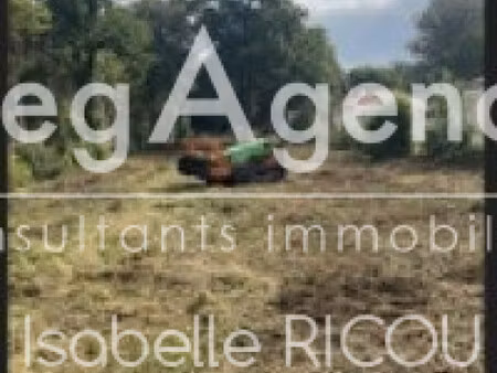 saint-georges d'oleron  terrain a batir de 813m²