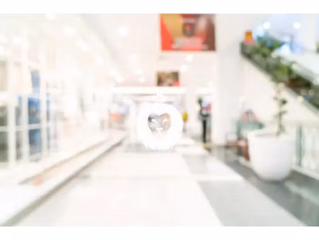 local commercial brut sur axe passant