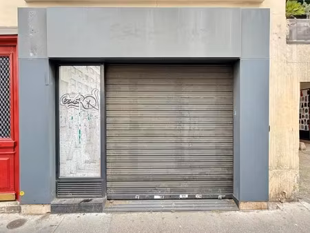 local commercial à louer de 76m2