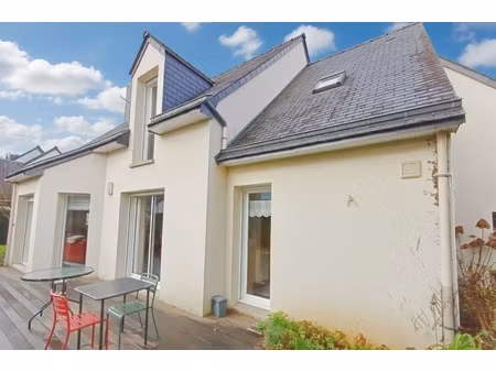 maison 7 pièces - 153 m²