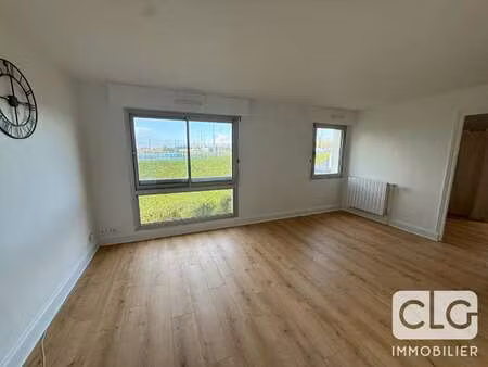 location appartement 2 pièces à quimper (29000) : à louer 2 pièces / 43m² quimper