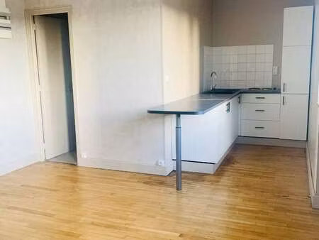 location appartement 2 pièces à saint-lô (50000) : à louer 2 pièces / 32m² saint-lô