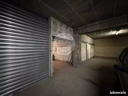 parking/box marseille