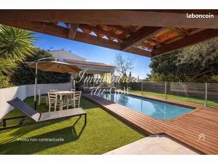 villa 5 pièces 150 m²