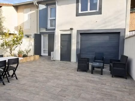 pavillon 4 pièces 84 m²