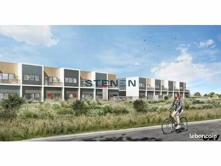 local d'activité 3 445 m²