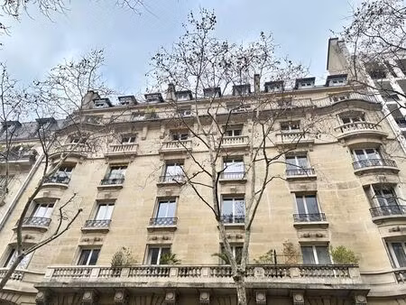 chardon lagache / ravissant 2 pieces / dernier etage ascenseur /