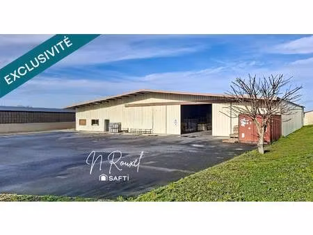 murs commerciaux 1000 m2  parcelle 3404 m2