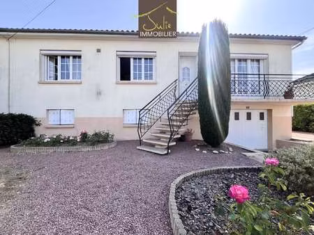 location maison à bressuire (79300) : à louer / 94m² bressuire