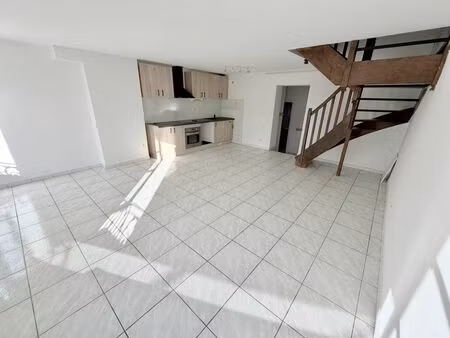 vente appartement 4 pièces 82 m² villars-les-dombes (01330)