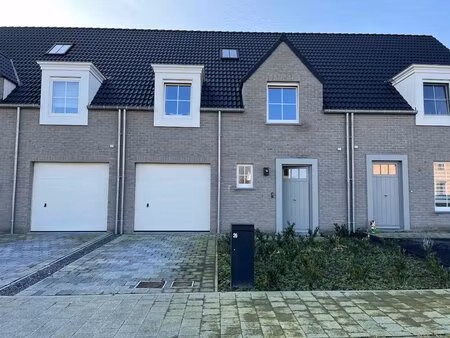 huis te huur in oud-turnhout met 3 slaapkamers