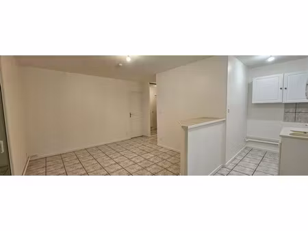 f3 secteur commanderie - proche transports