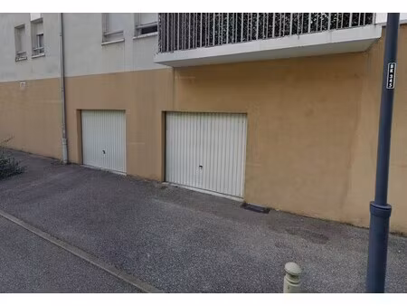 garage aux terrasses du parc