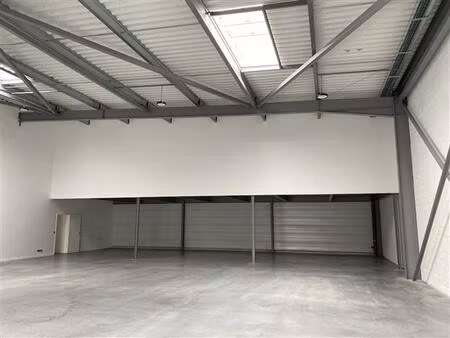 location local d'activités merignac 768 m²