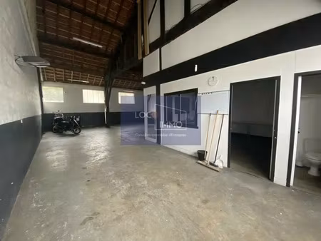 local d'activite a louer